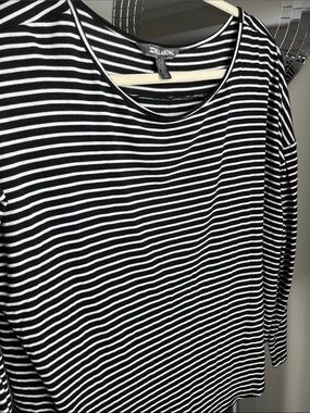 Billabong Black & White Striped Long Sleeve Tee